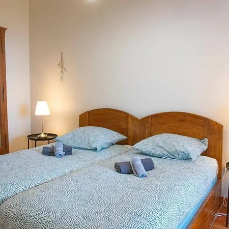 Holiday home Maison La Pinede Authentique & Familiale Vue
